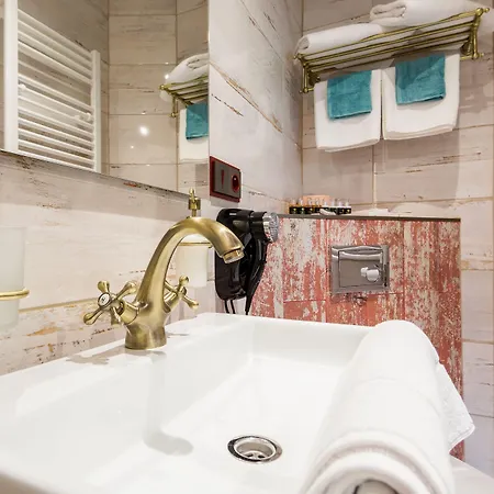 Padre Boutique 3* Ostrava