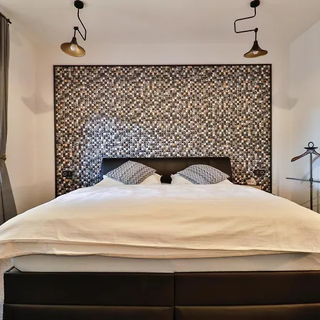 Padre Boutique 3*