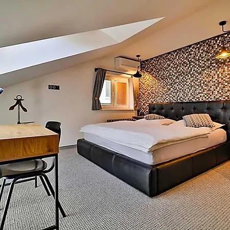 Padre Boutique 3* Ostrava